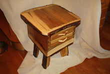 Load image into Gallery viewer, ET-08: The Berenstain Bears Treehouse End Table