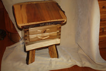 Load image into Gallery viewer, ET-08: The Berenstain Bears Treehouse End Table