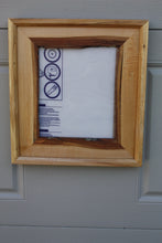 Load image into Gallery viewer, PF-004 Adirondack Rustic Picture Frame