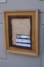 Load image into Gallery viewer, PF-007 Adirondack Rustic Picture Frame