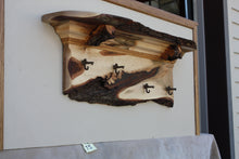 Load image into Gallery viewer, TR-075: 4-Tap Maple Tap Rack Shelf with burl supports
