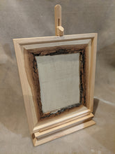 Load image into Gallery viewer, Easel Frame with bark live-edge - Maple
